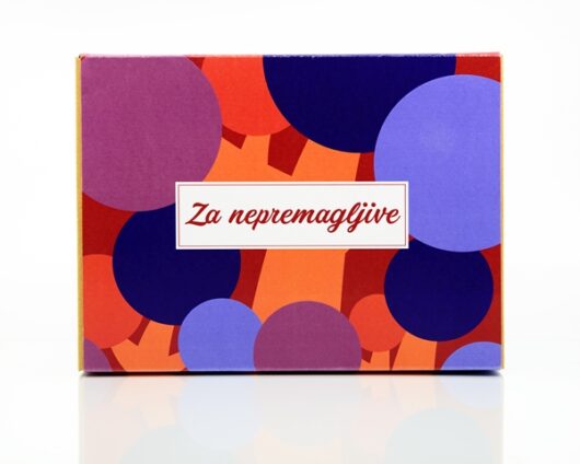 Darilni paket Za nepremagljive (sprednja stran)